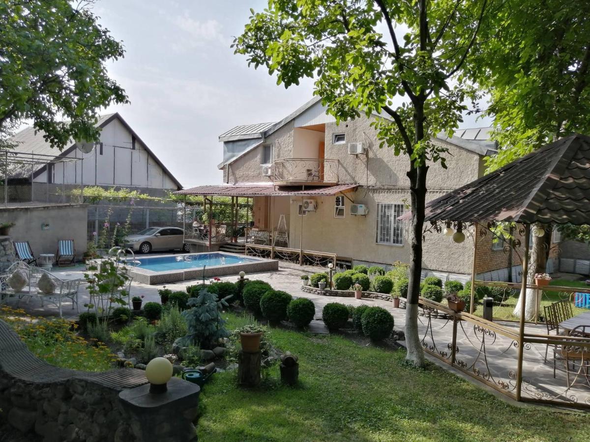 Family Hotel Lago & Wine Cellar Lagodeji Exterior foto